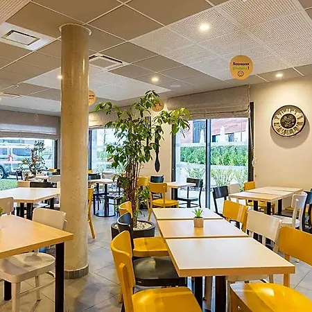 Hotel Troyes Magasins D'usine